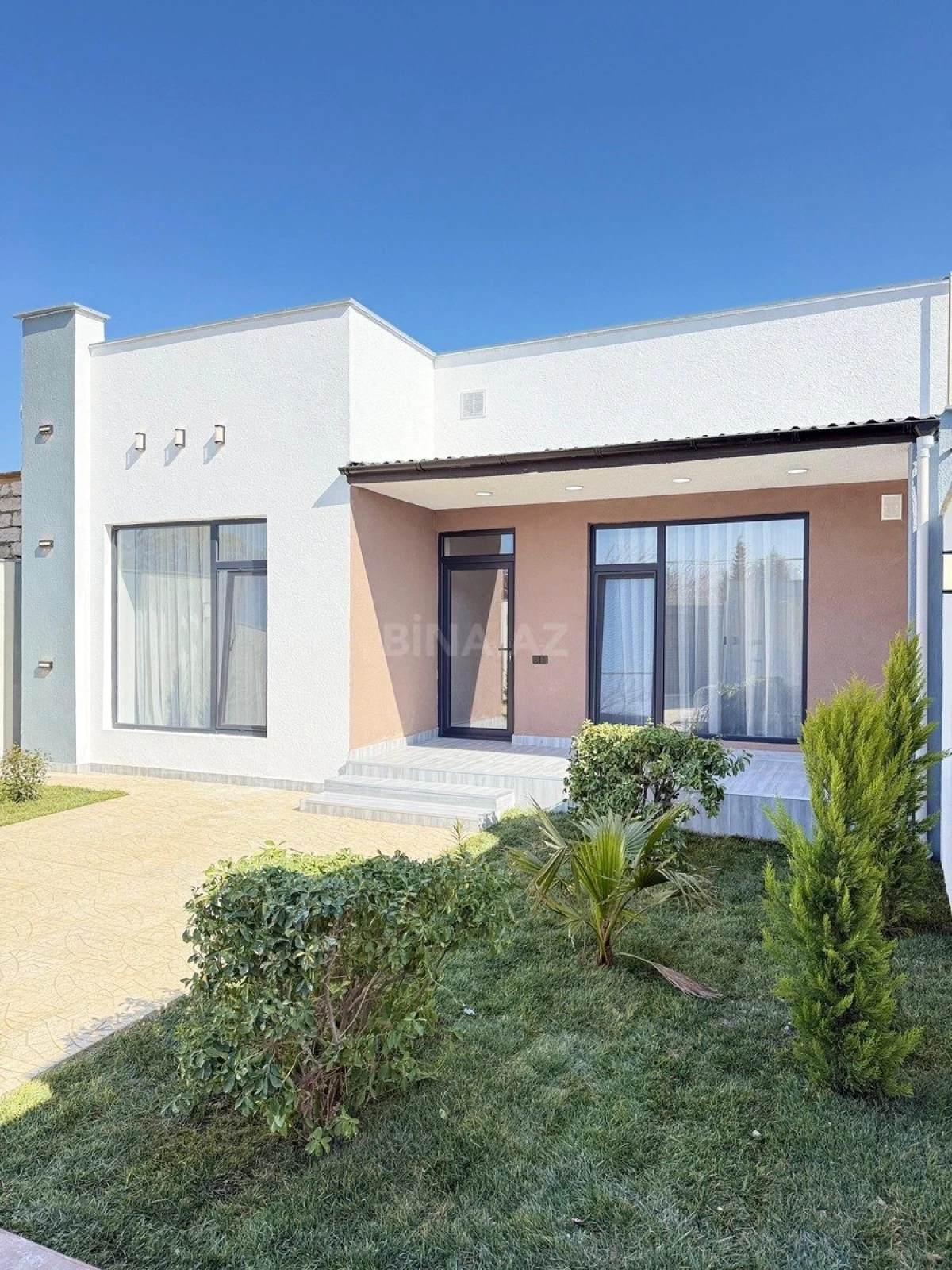 Satılır 4 otaqlı həyət evi 150 m²