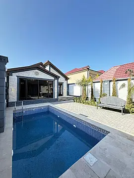 Satılır 4 otaqlı həyət evi 140 m²