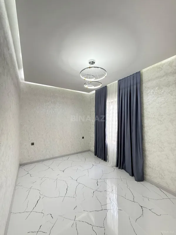 Satılır 4 otaqlı həyət evi 140 m²