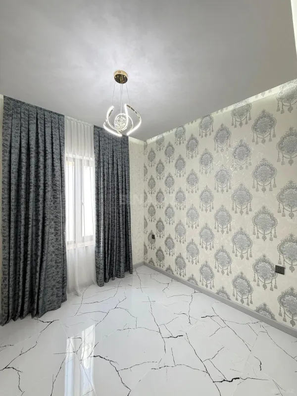 Satılır 4 otaqlı həyət evi 140 m²
