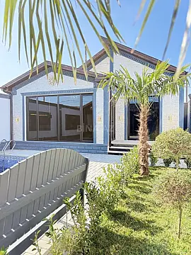 Satılır 4 otaqlı həyət evi 140 m²