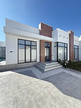 Satılır 4 otaqlı həyət evi 150 m²