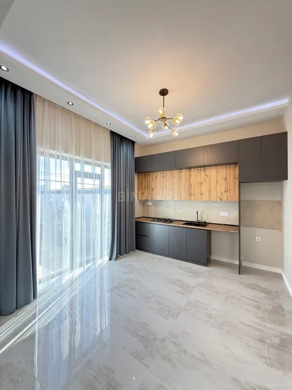 Satılır 4 otaqlı həyət evi 150 m²