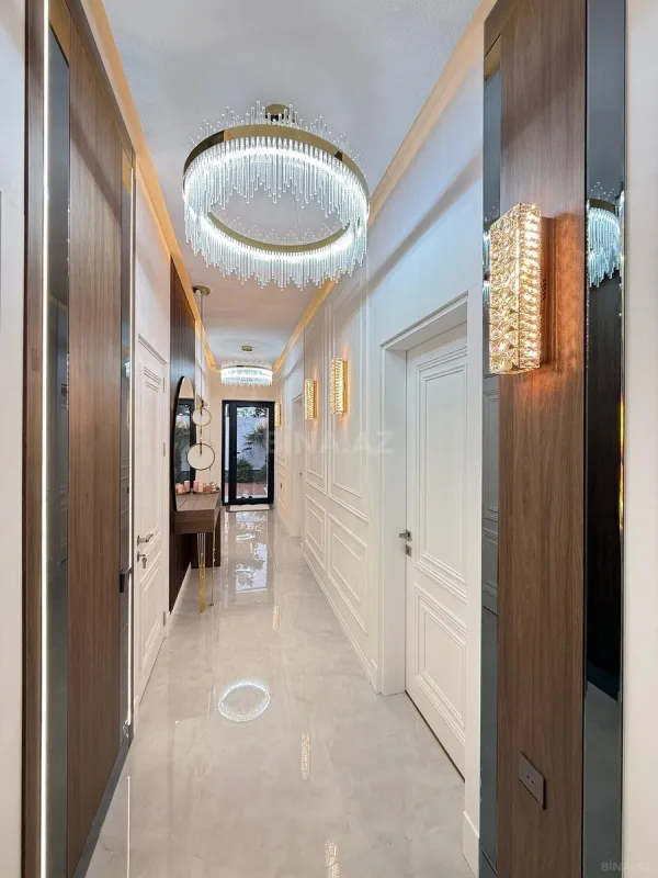 Satılır 4 otaqlı həyət evi 140 m²