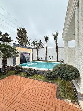 Satılır 4 otaqlı həyət evi 140 m²