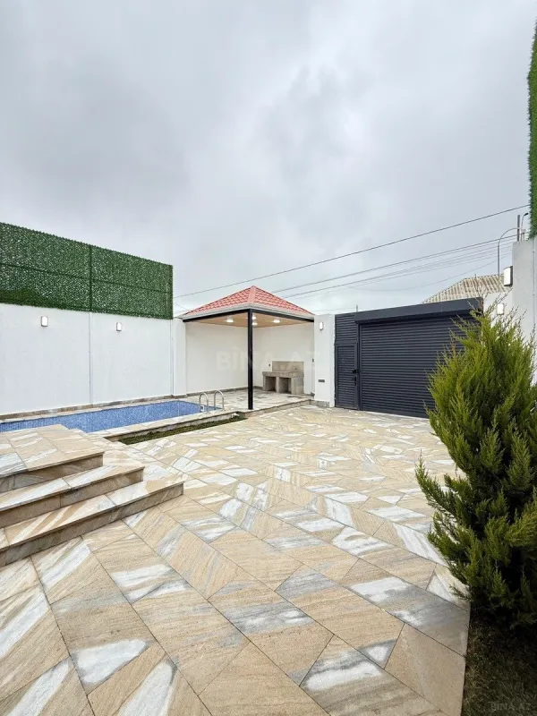 Satılır 4 otaqlı həyət evi 140 m²