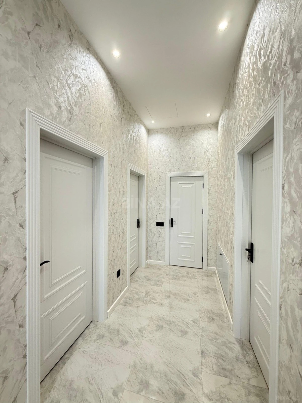 Satılır 4 otaqlı həyət evi 140 m²