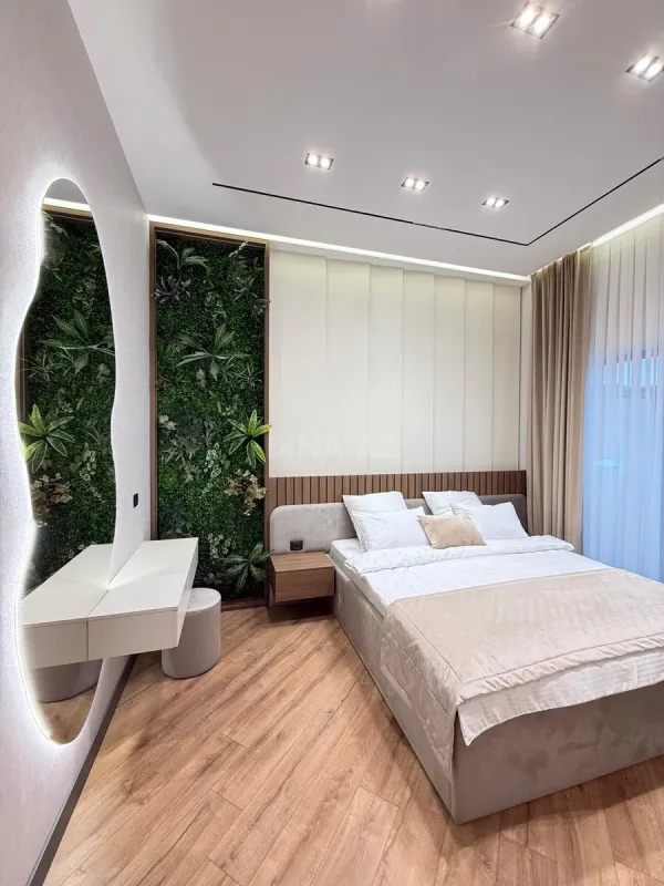 Satılır 5 otaqlı həyət evi 260 m²