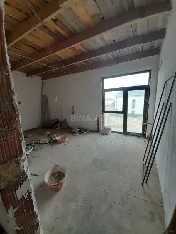Satılır 6 otaqlı həyət evi 290 m²