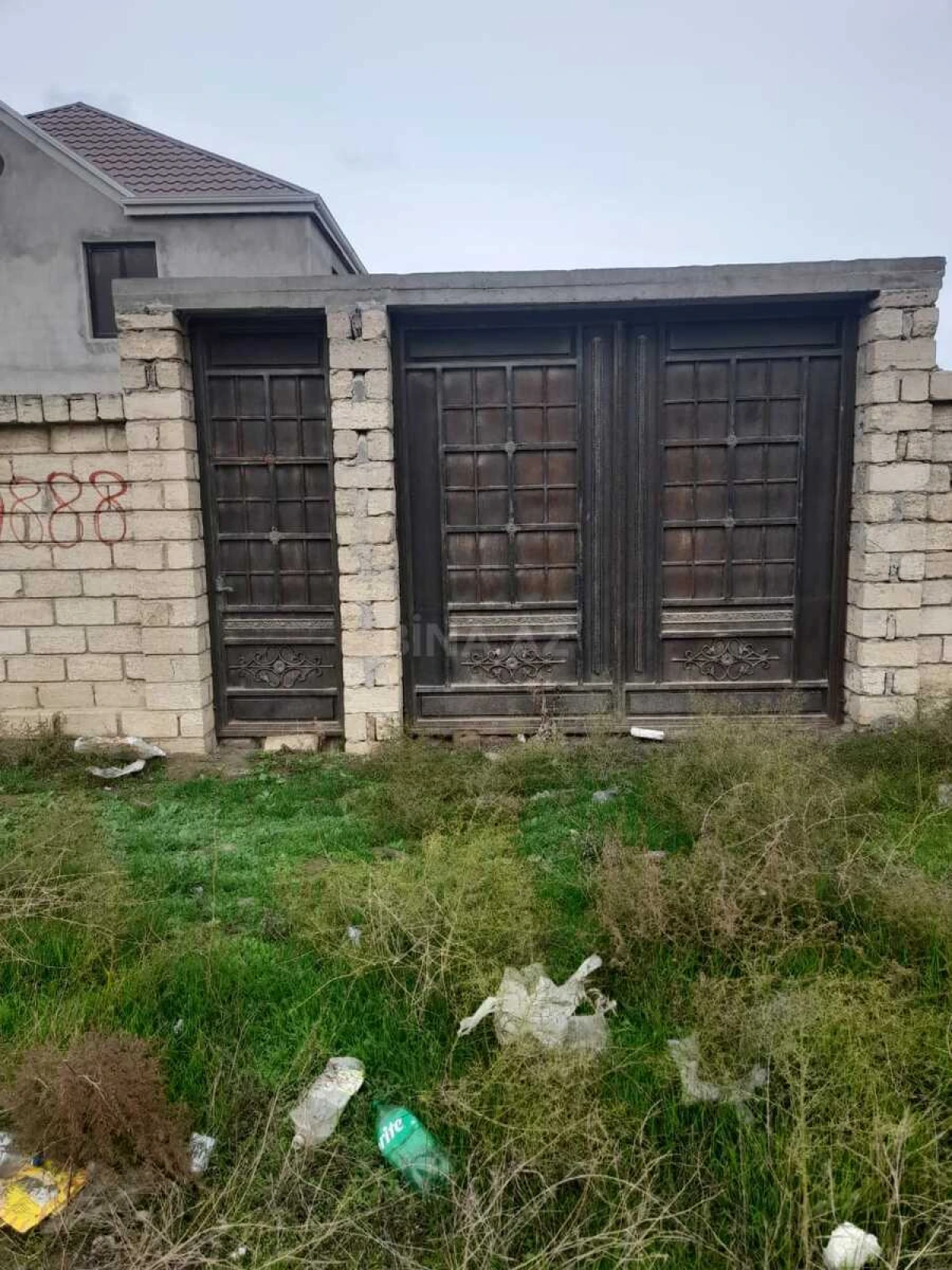 Satılır 6 otaqlı həyət evi 290 m²