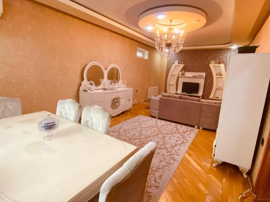 Satılır 4 otaqlı həyət evi 109.7 m²