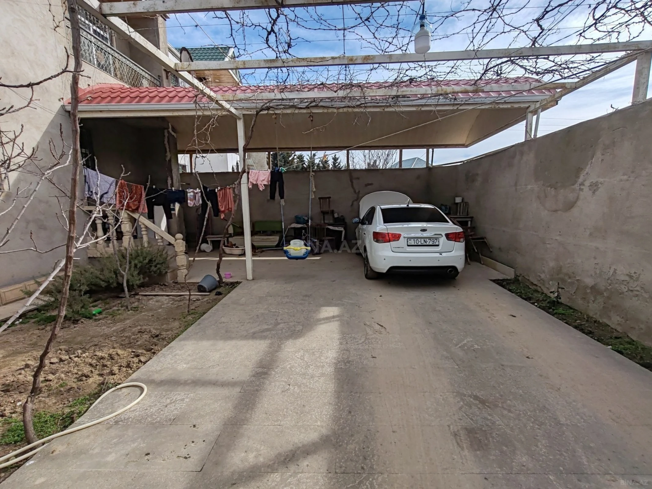 Satılır 4 otaqlı həyət evi 109.7 m²