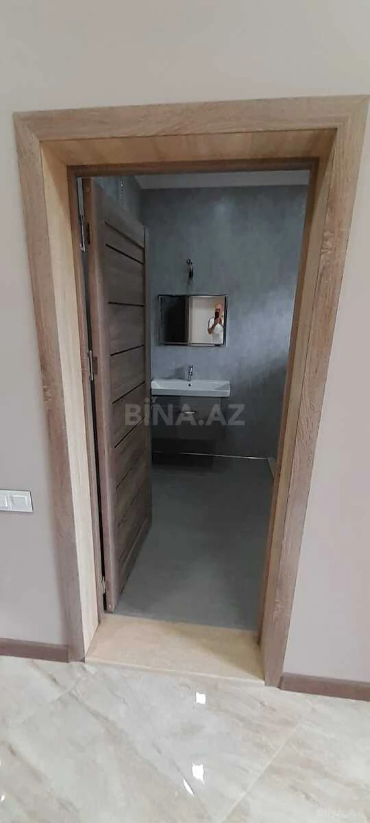 Satılır 6 otaqlı həyət evi 236 m²