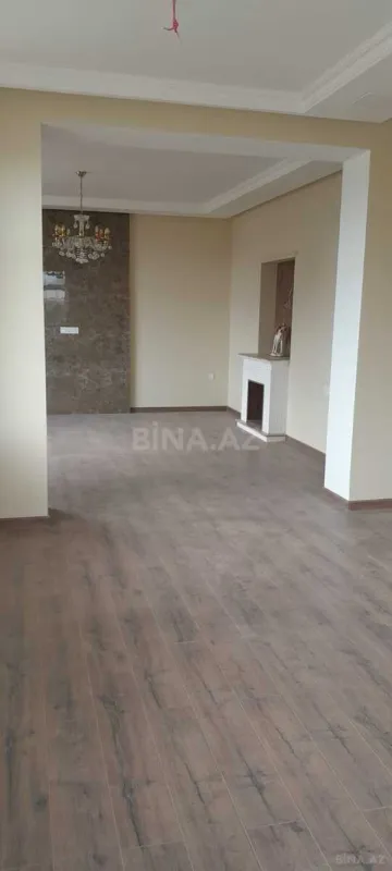 Satılır 6 otaqlı həyət evi 236 m²