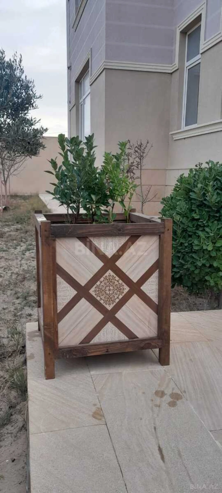 Satılır 6 otaqlı həyət evi 236 m²