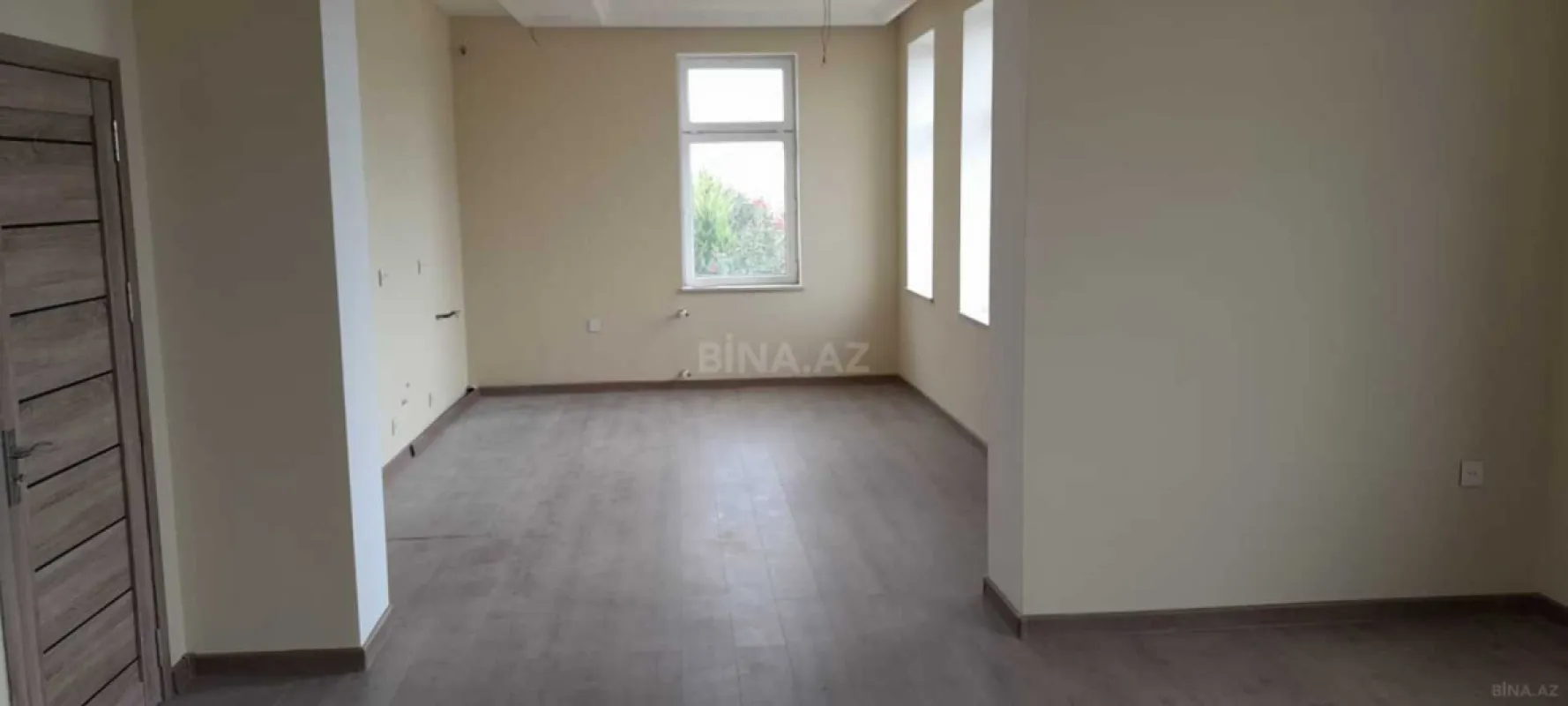 Satılır 6 otaqlı həyət evi 236 m²