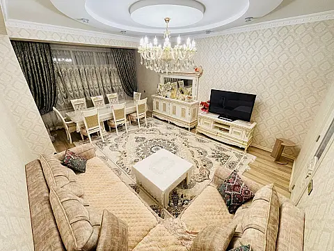 Satılır 3 otaqlı mənzil 118 m² — Bakı 3 otaq 118.00 m²