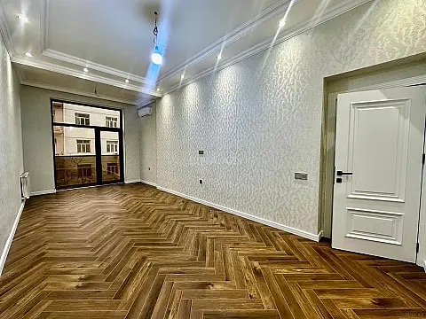 Satılır 2 otaqlı mənzil 95 m²