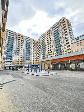 Satılır 2 otaqlı mənzil 63 m²