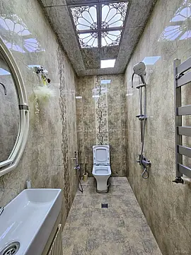 Satılır 2 otaqlı mənzil 63 m²