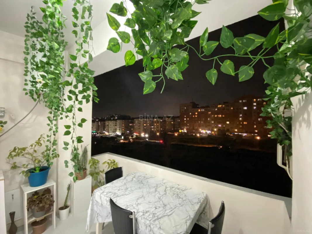Satılır 3 otaqlı mənzil 107 m²