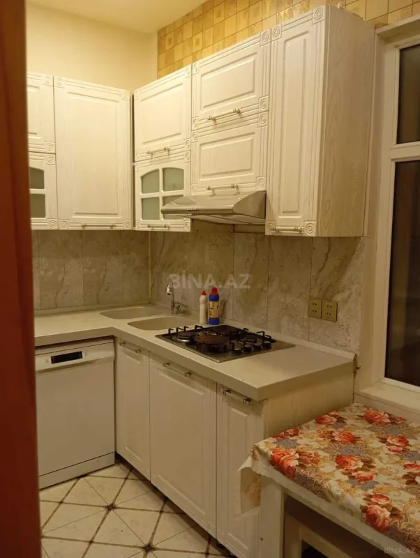 Kirayə verilir 3 otaqlı həyət evi 90 m²