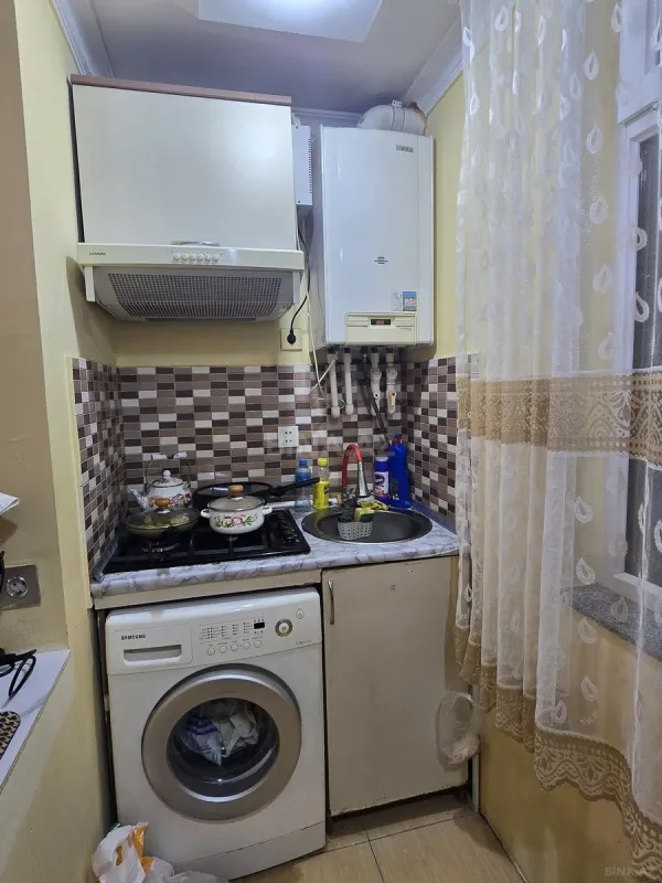 Satılır 1 otaqlı mənzil 35 m²