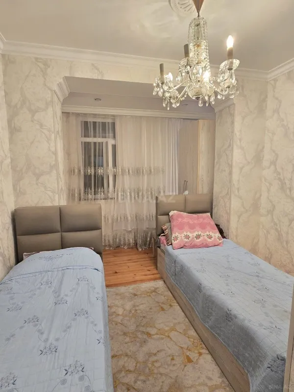 Satılır 1 otaqlı mənzil 35 m²