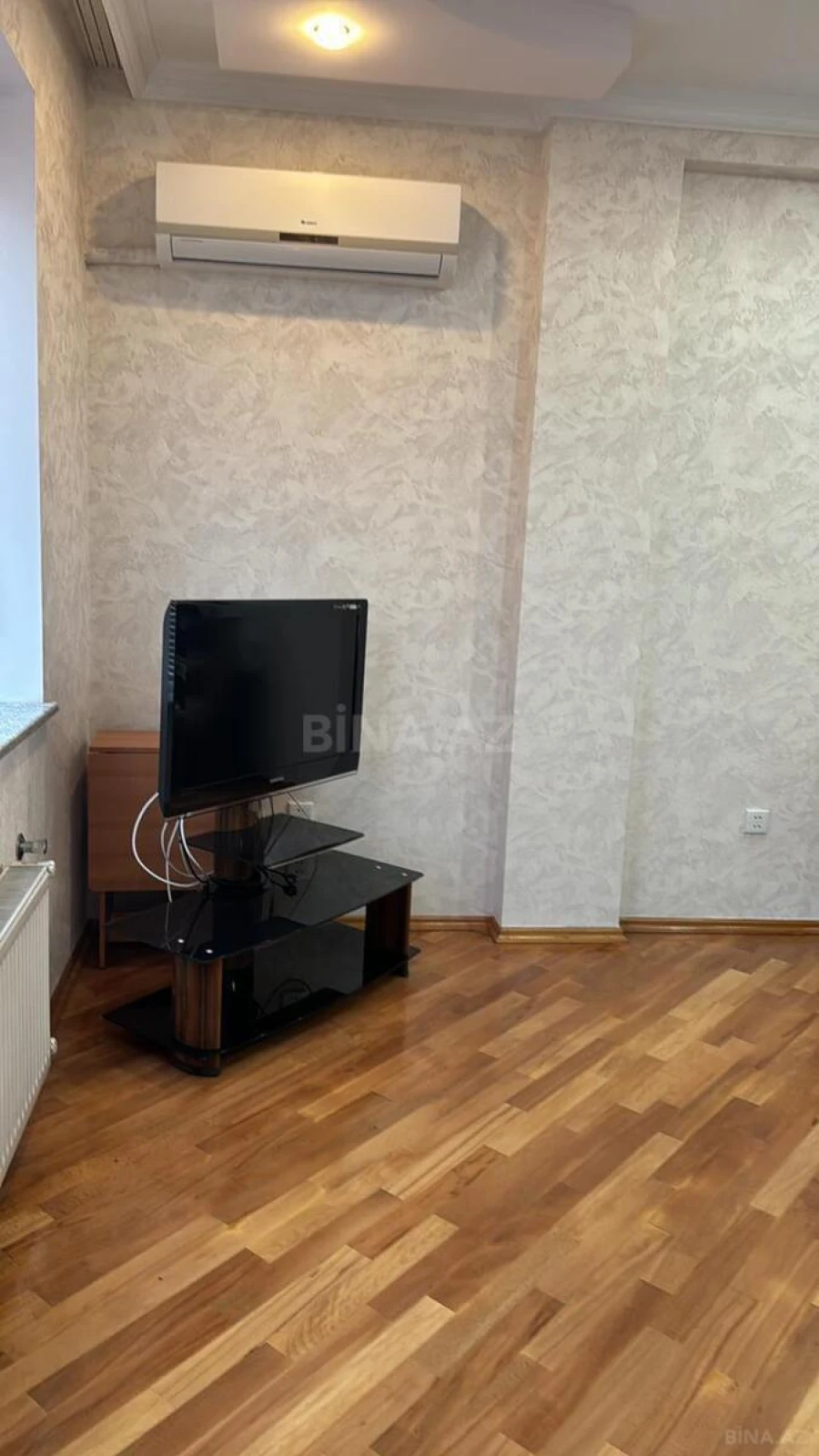 Kirayə verilir 3 otaqlı mənzil 100 m²