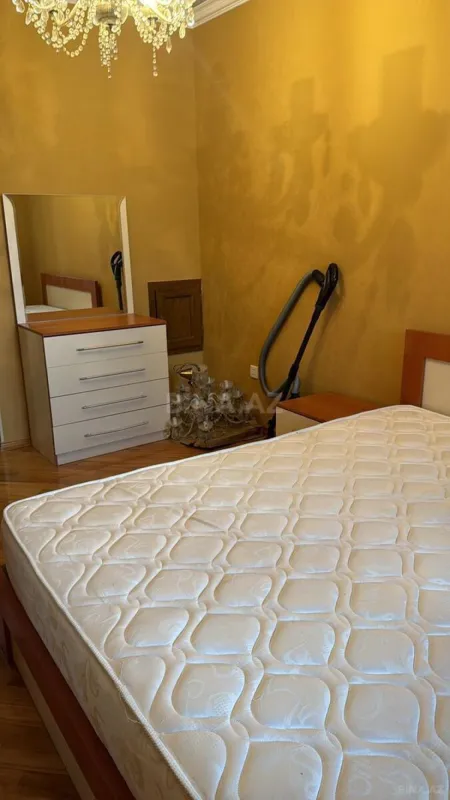 Kirayə verilir 3 otaqlı mənzil 100 m²