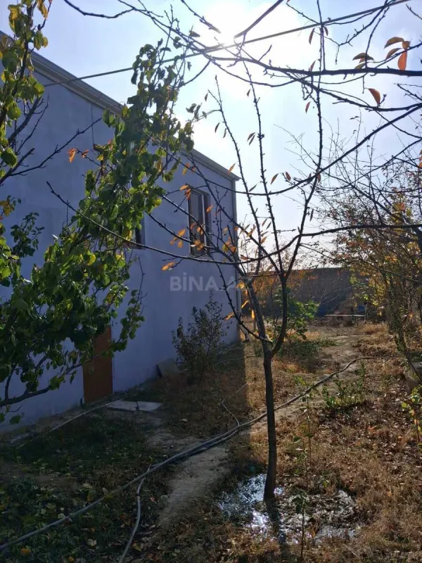 Satılır 4 otaqlı həyət evi 120 m²