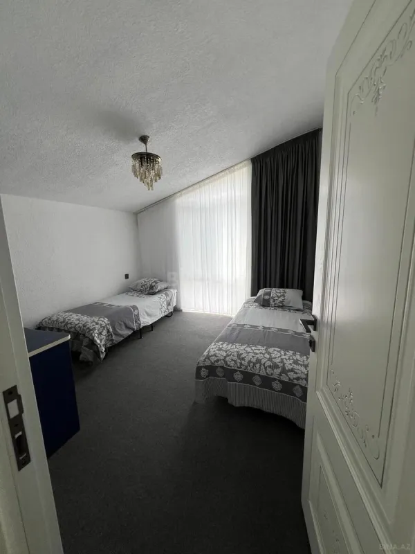 Satılır 4 otaqlı həyət evi 130 m²