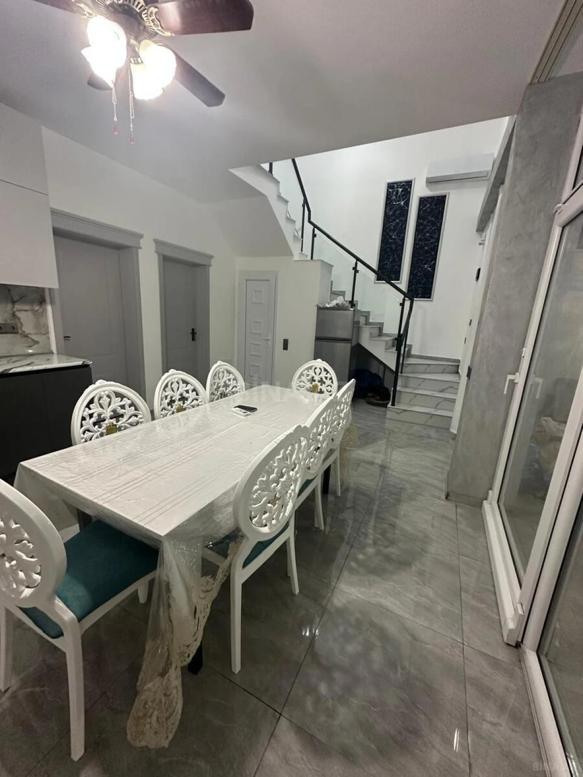 Satılır 4 otaqlı həyət evi 130 m²