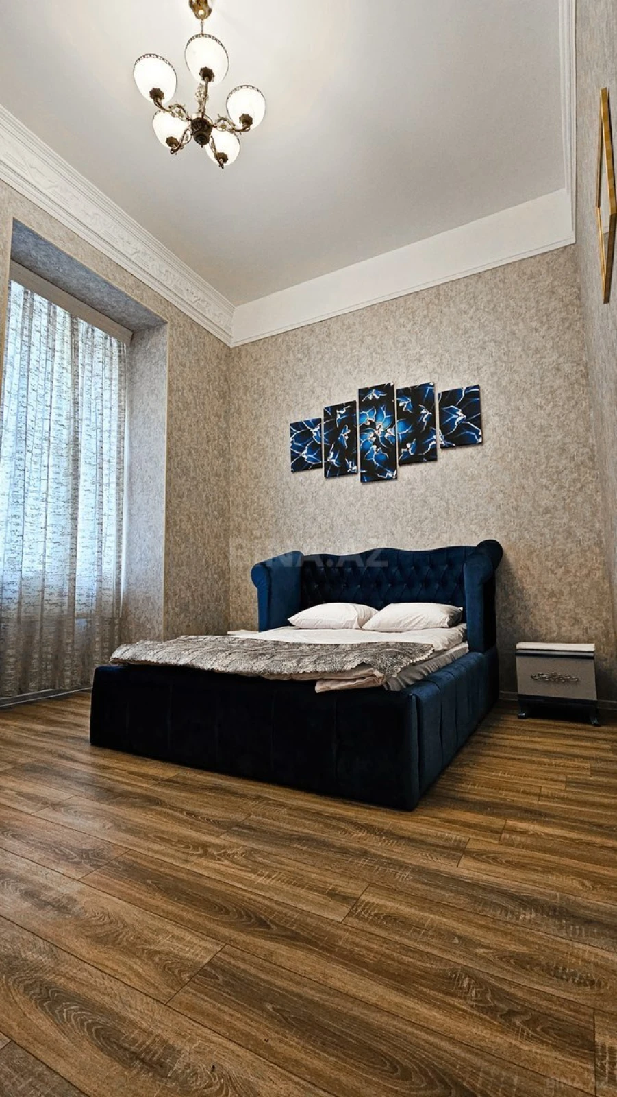 Satılır 4 otaqlı mənzil 108 m²