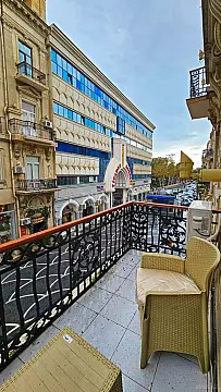 Satılır 4 otaqlı mənzil 108 m² — Bakı, Sahil qəs. 4 otaq 108.00 m²