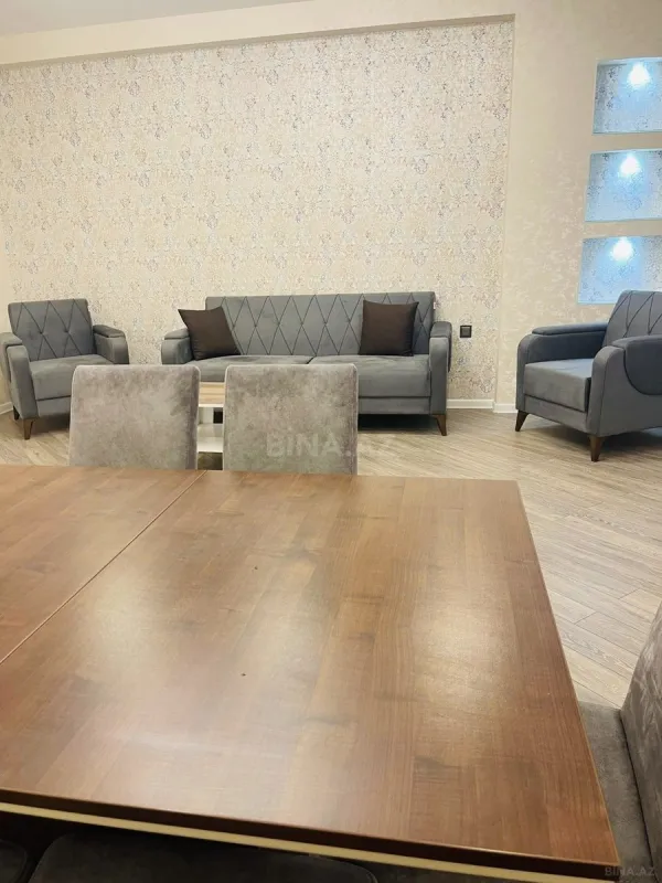 Kirayə verilir 3 otaqlı mənzil 110 m²