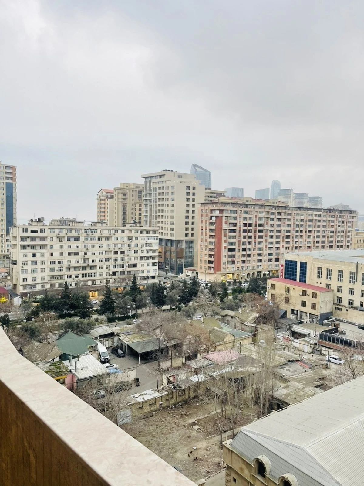 Kirayə verilir 3 otaqlı mənzil 110 m²