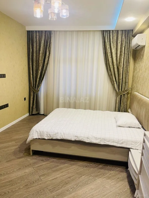 Kirayə verilir 3 otaqlı mənzil 110 m²