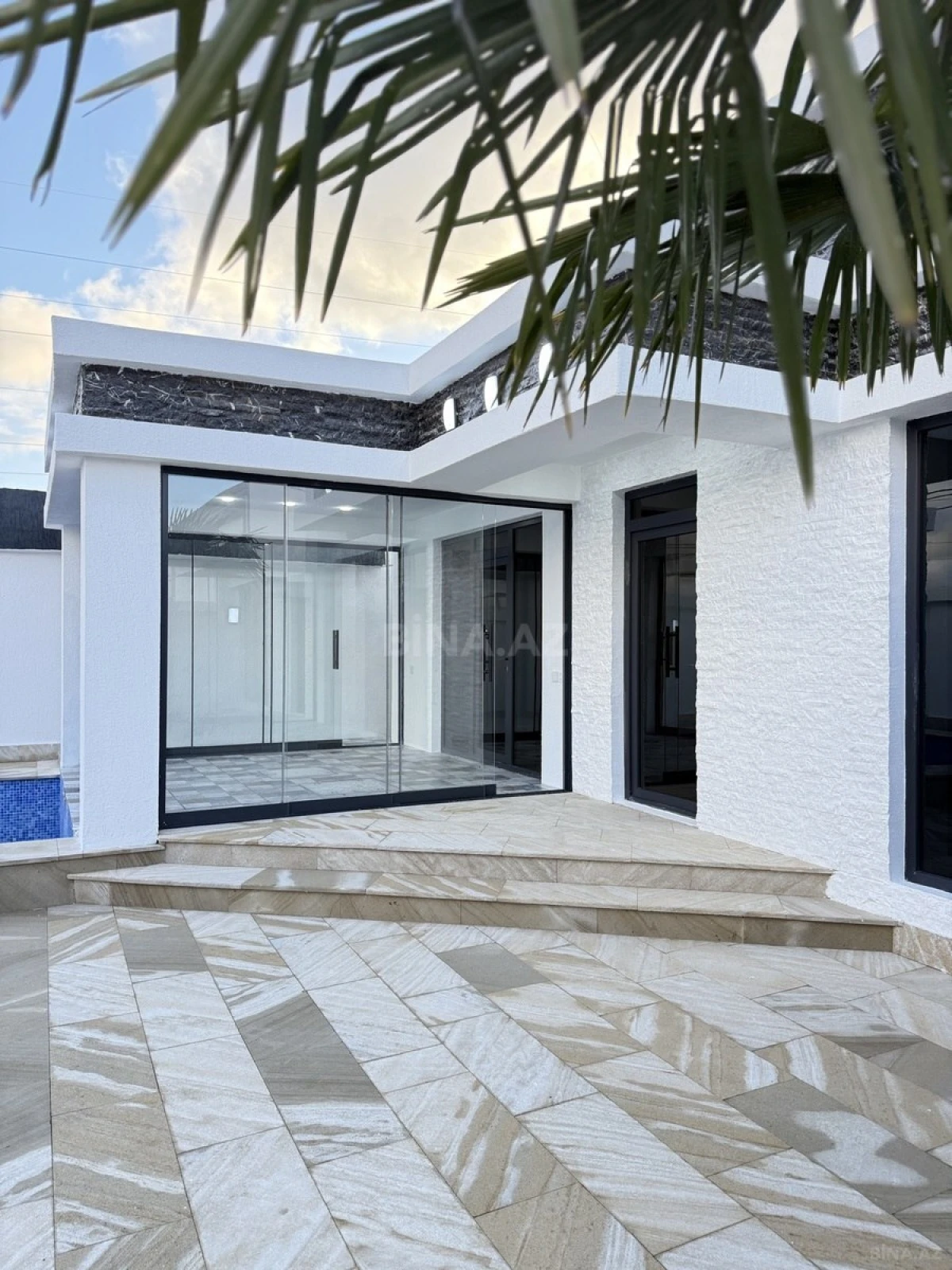 Satılır 4 otaqlı həyət evi 150 m²