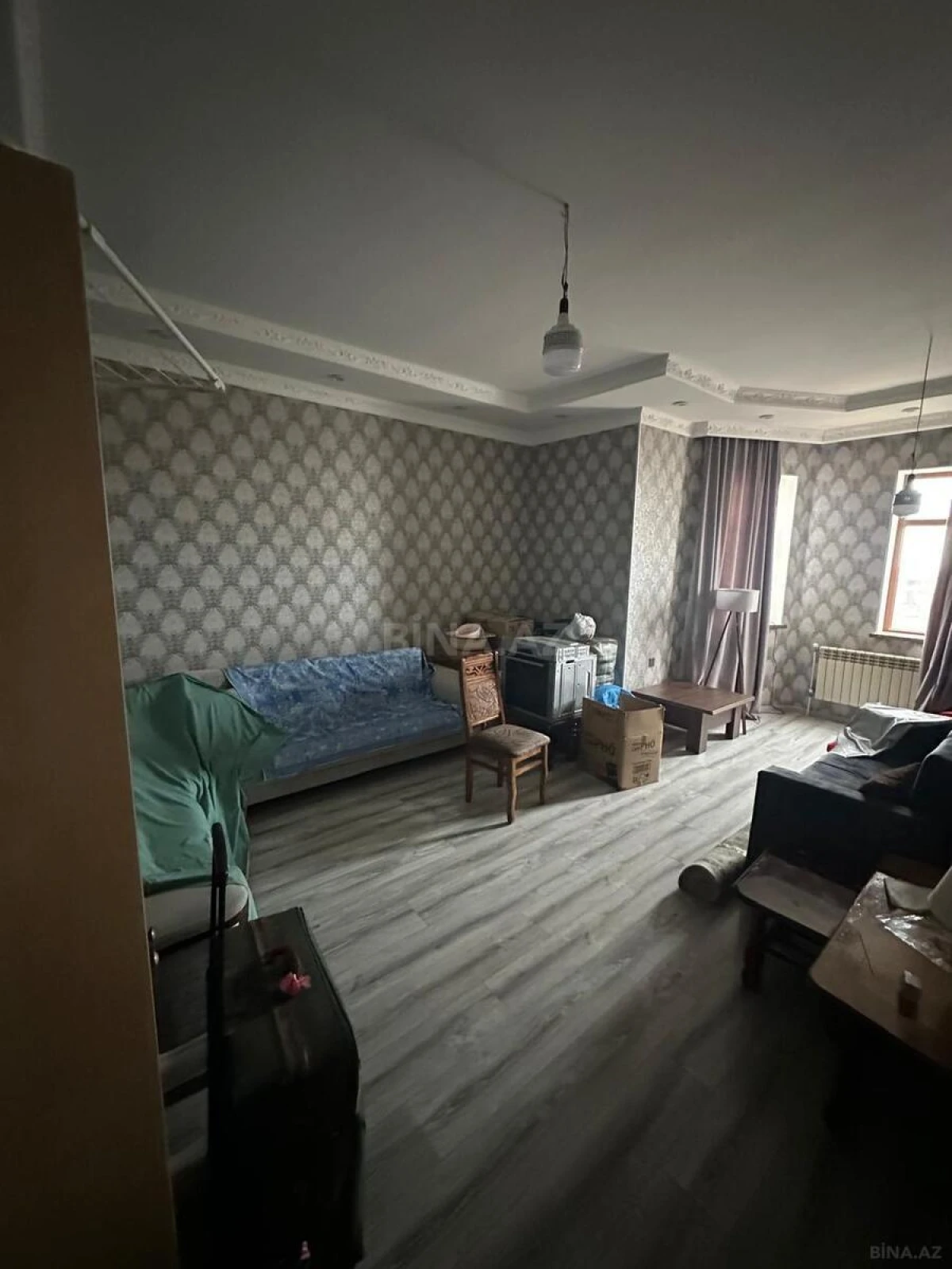 Satılır 6 otaqlı həyət evi 250 m²