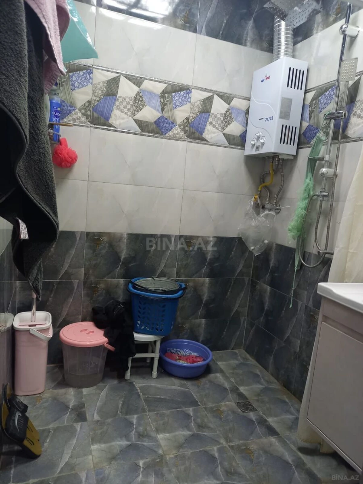 Satılır 2 otaqlı mənzil 65 m²