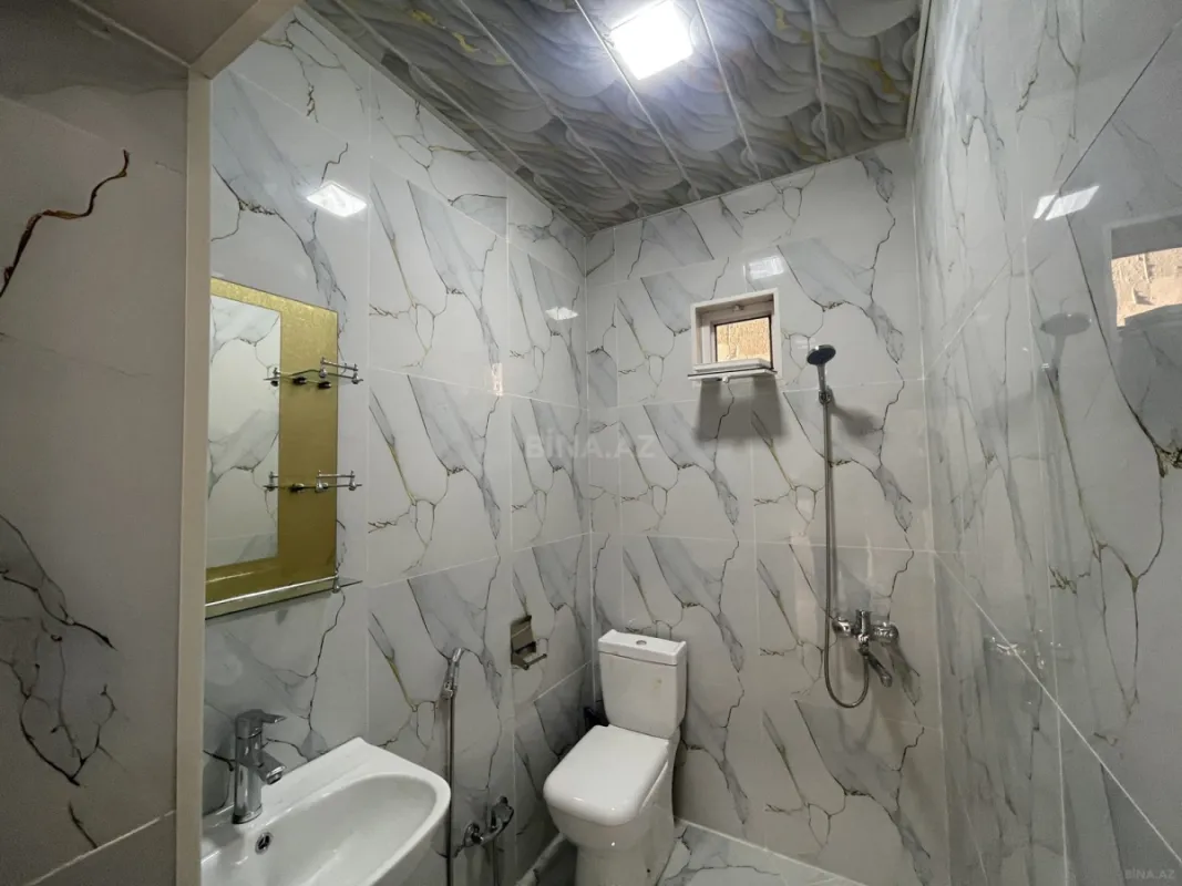 Satılır 6 otaqlı həyət evi 160 m²