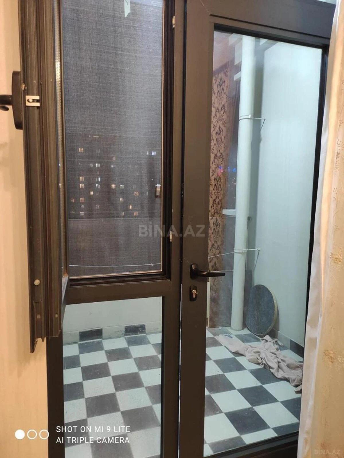 Kirayə verilir 2 otaqlı mənzil 55 m²