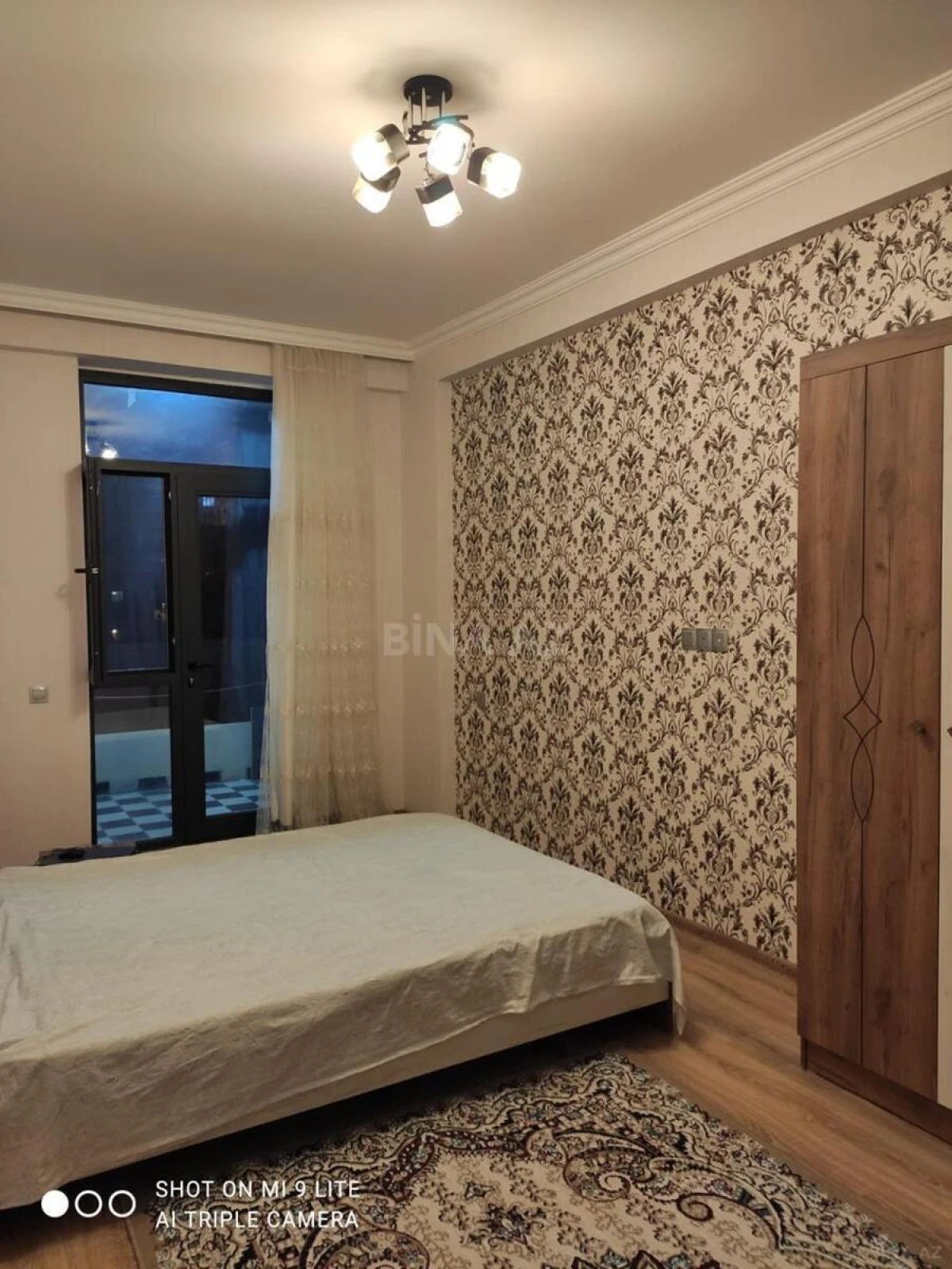 Kirayə verilir 2 otaqlı mənzil 55 m²