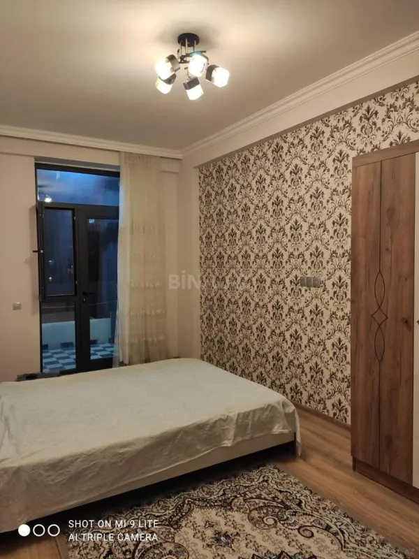 Kirayə verilir 2 otaqlı mənzil 55 m²