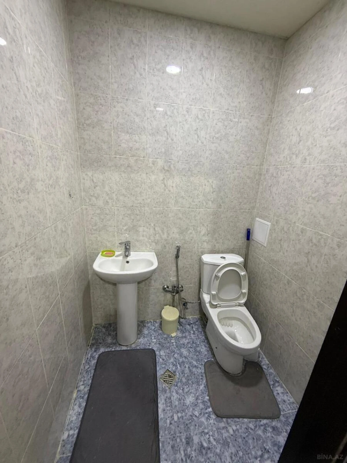 Kirayə verilir 3 otaqlı mənzil 73 m²