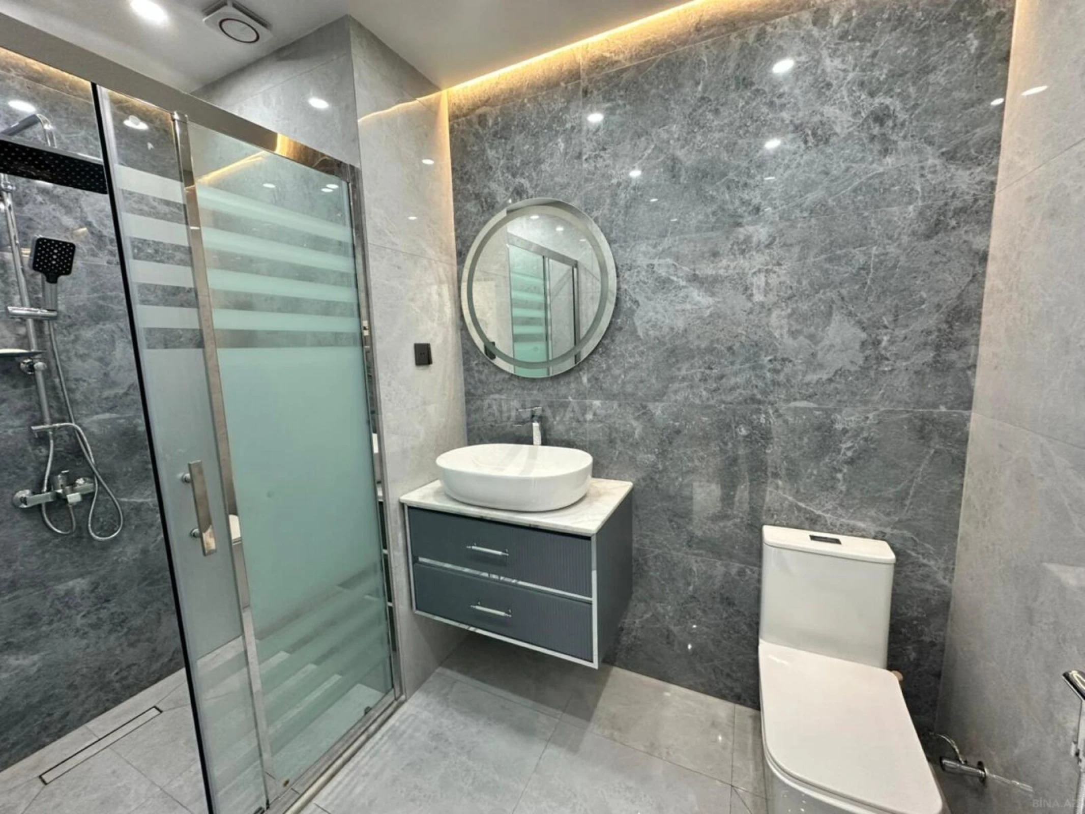 Satılır 3 otaqlı mənzil 80 m²