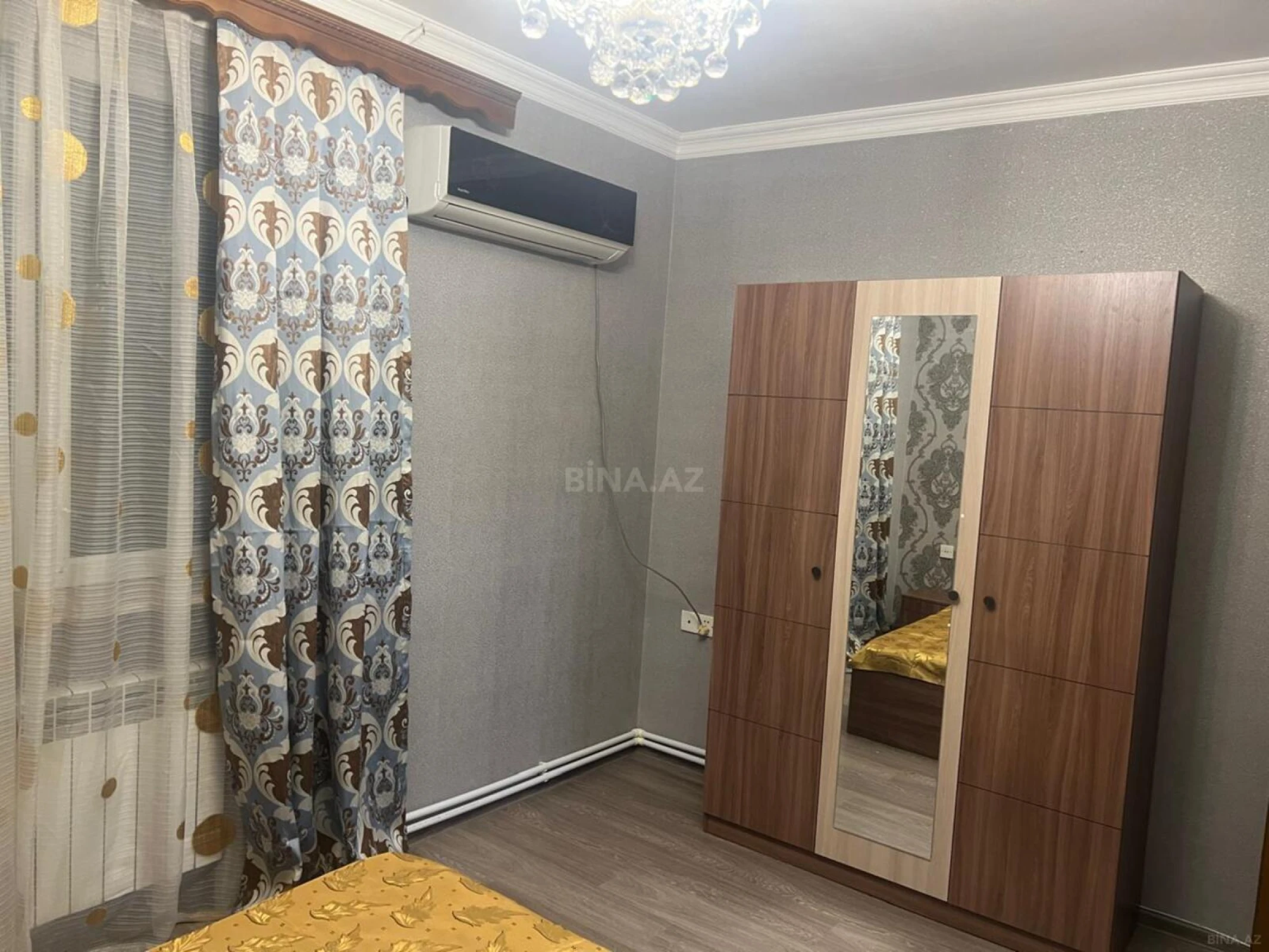 Kirayə verilir 2 otaqlı mənzil 65 m²