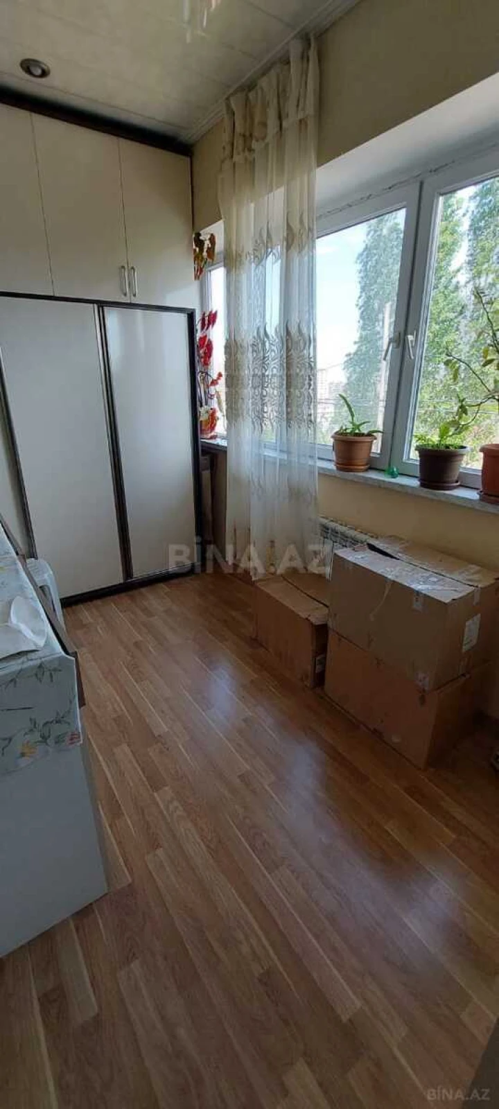 Satılır 7 otaqlı həyət evi 143 m²