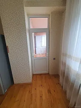 Satılır 3 otaqlı mənzil 110 m²